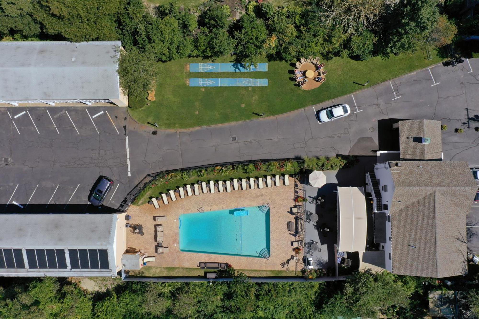 Cape Colony Inn โพรวินซ์ทาวน์ ภายนอก รูปภาพ